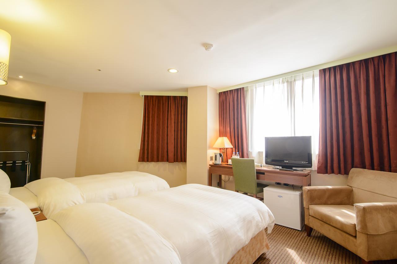 San Hua Hotel Kaohsiung Exterior photo
